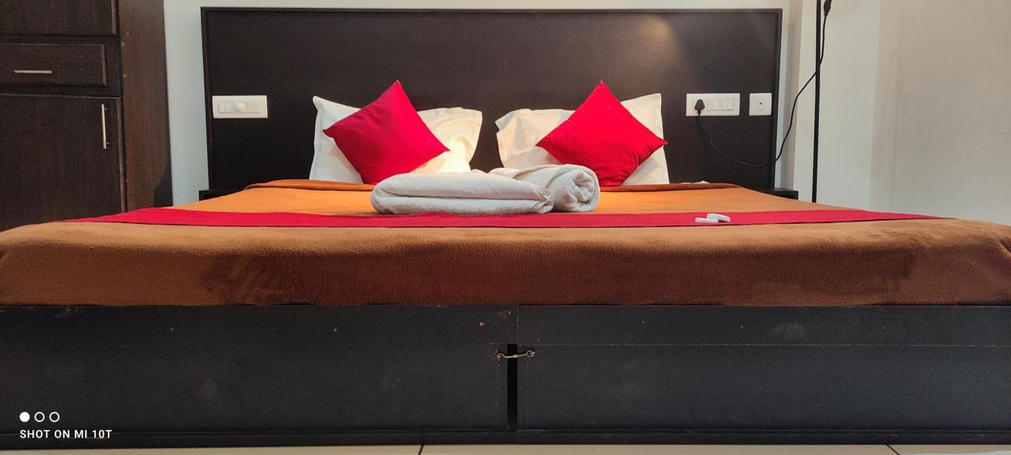 Paddyfield Inn Mananthavady Bagian luar foto