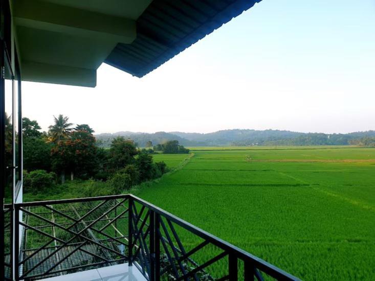 Paddyfield Inn Mananthavady Bagian luar foto