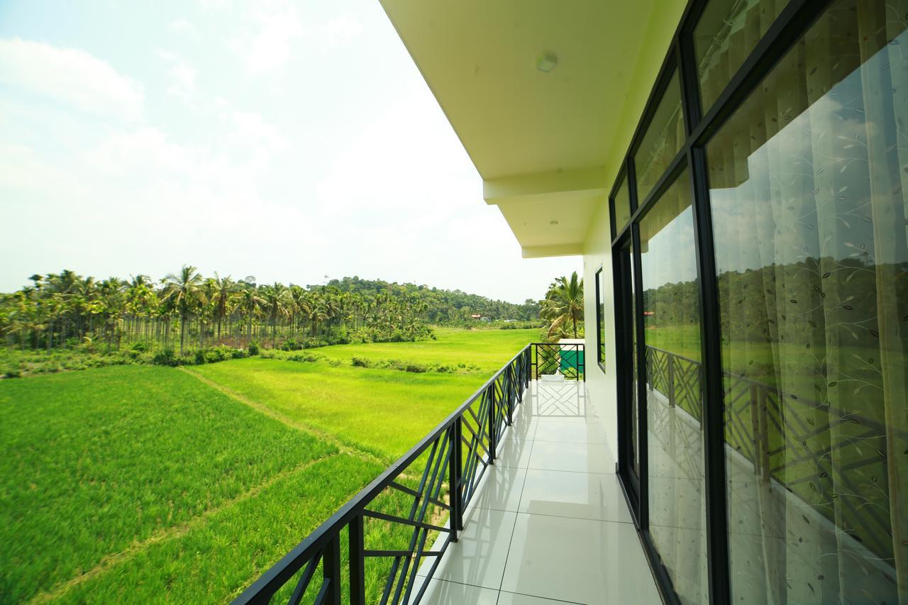Paddyfield Inn Mananthavady Bagian luar foto