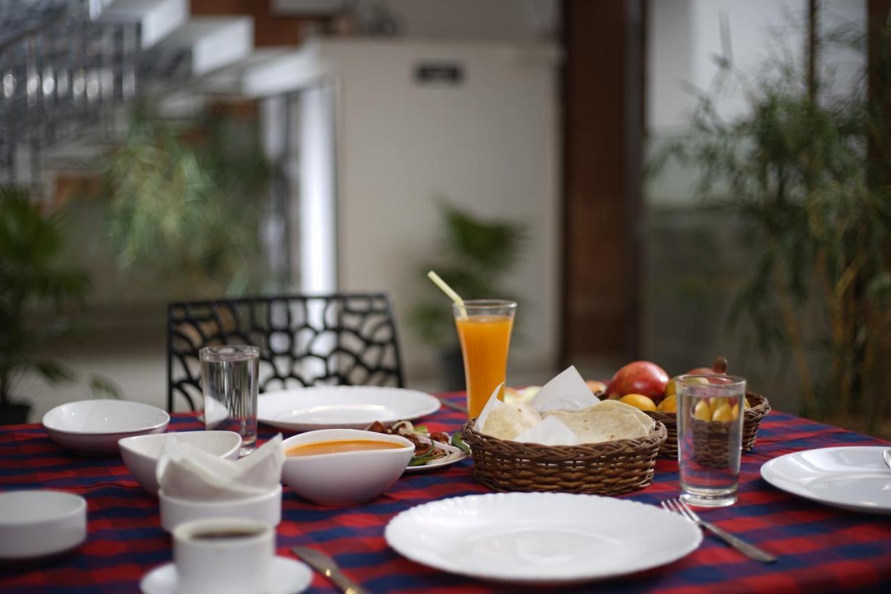Paddyfield Inn Mananthavady Bagian luar foto