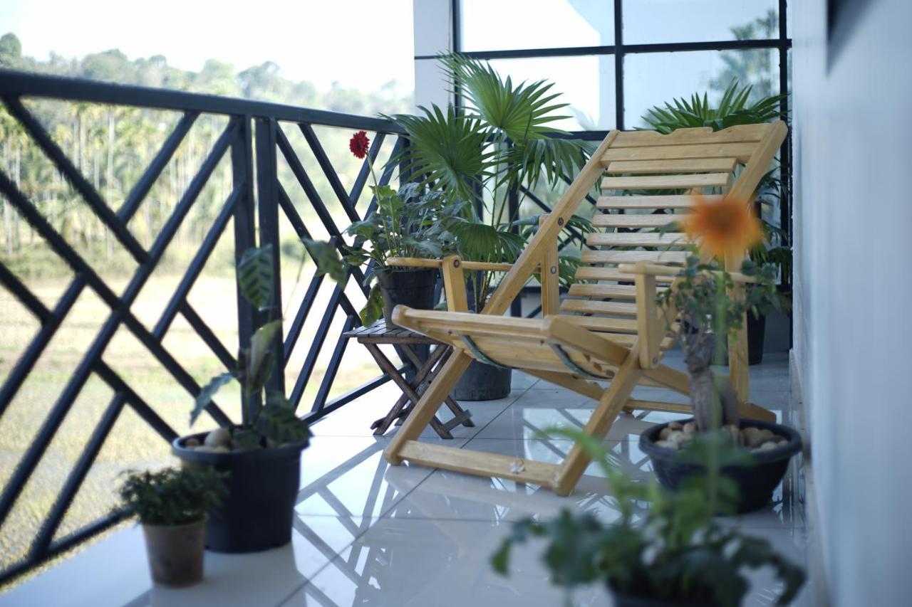 Paddyfield Inn Mananthavady Bagian luar foto